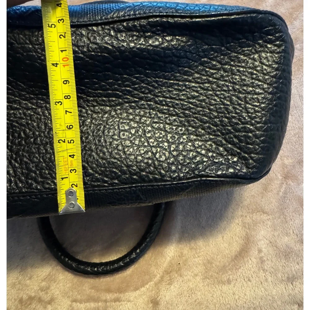 Elegant Burberry Black Embossed Check Grain Leather Satchel Crossbody Bag
